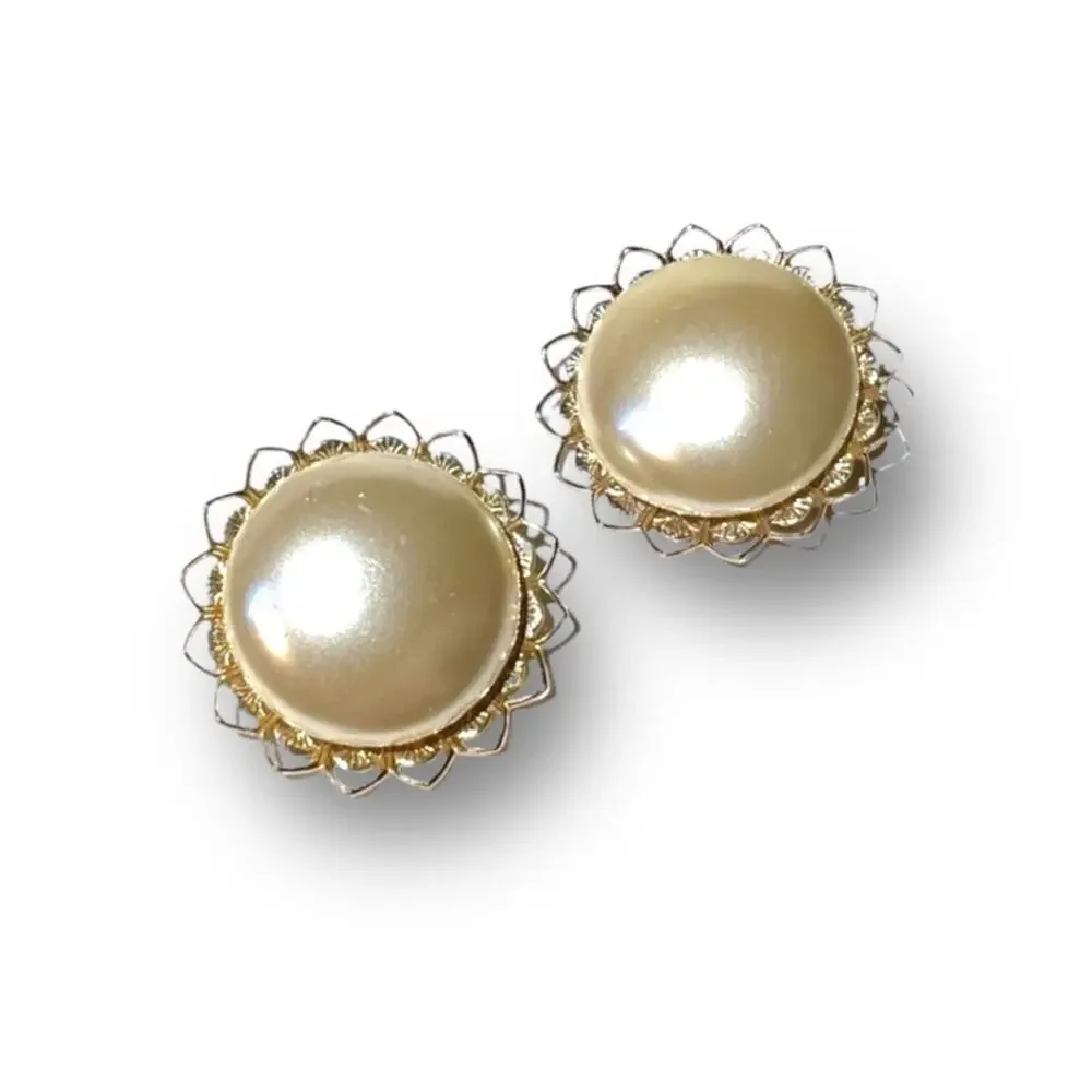 VTG  1950s Judy Lee Faux Pearl clip earrings NEVER WORN from private collection
